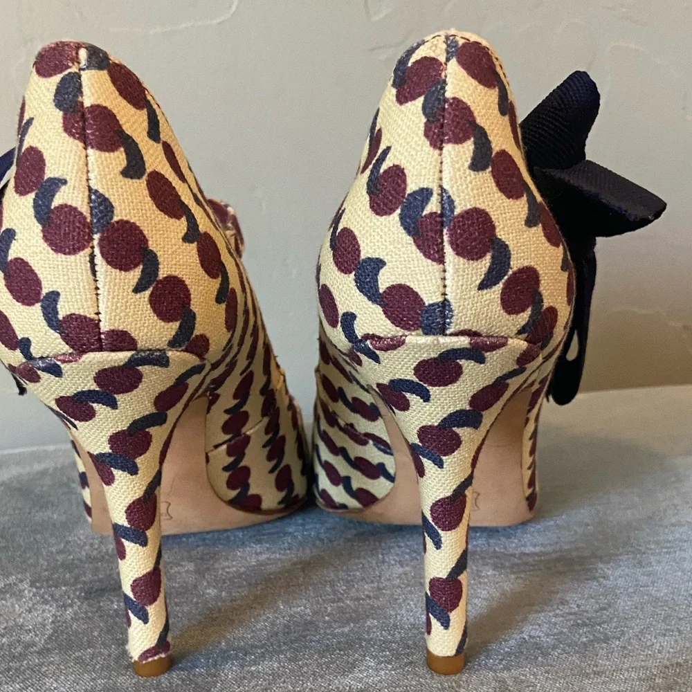 Tory Burch stylish women’s